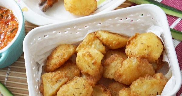 fried potato chunks